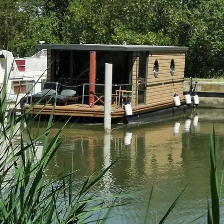 Botel Reves D'o En Camargue, Clim Reversible, Parc Naturel